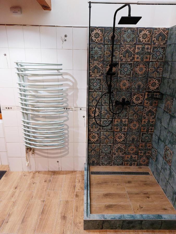 Square 16 Apartman - Absolutely Central Location With Self Check In ソンバトヘイ エクステリア 写真